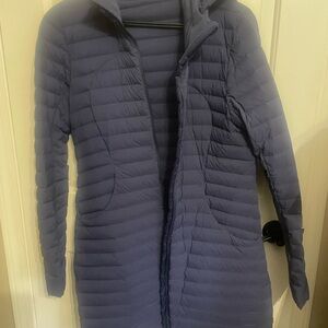 Lululemon packable jacket